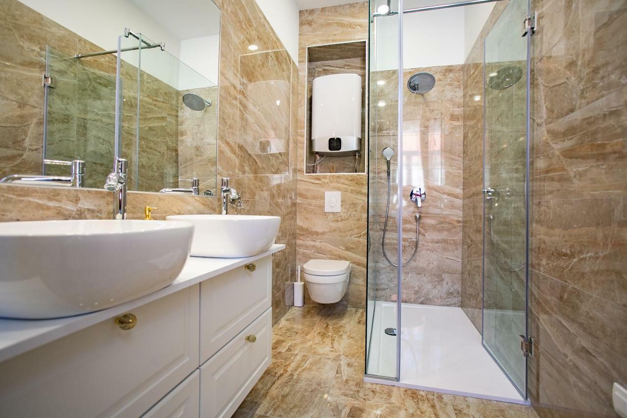Best4Stay Luxury Rooms Split Eksteriør bilde